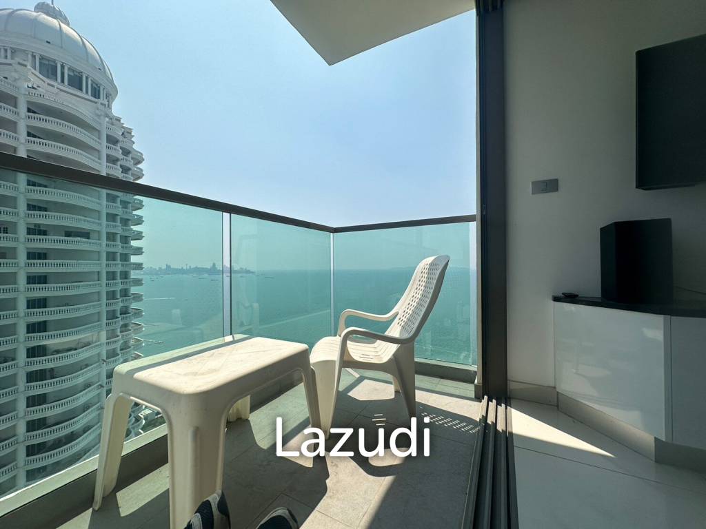 Studio 40 Sqm. Wongamat Tower Condominium