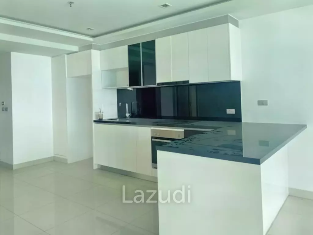2 Bedrooms 2 Bathrooms 93 Sqm. Wongamat Tower.