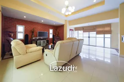 Three Bedroom House For Sale In Jomtien Palace