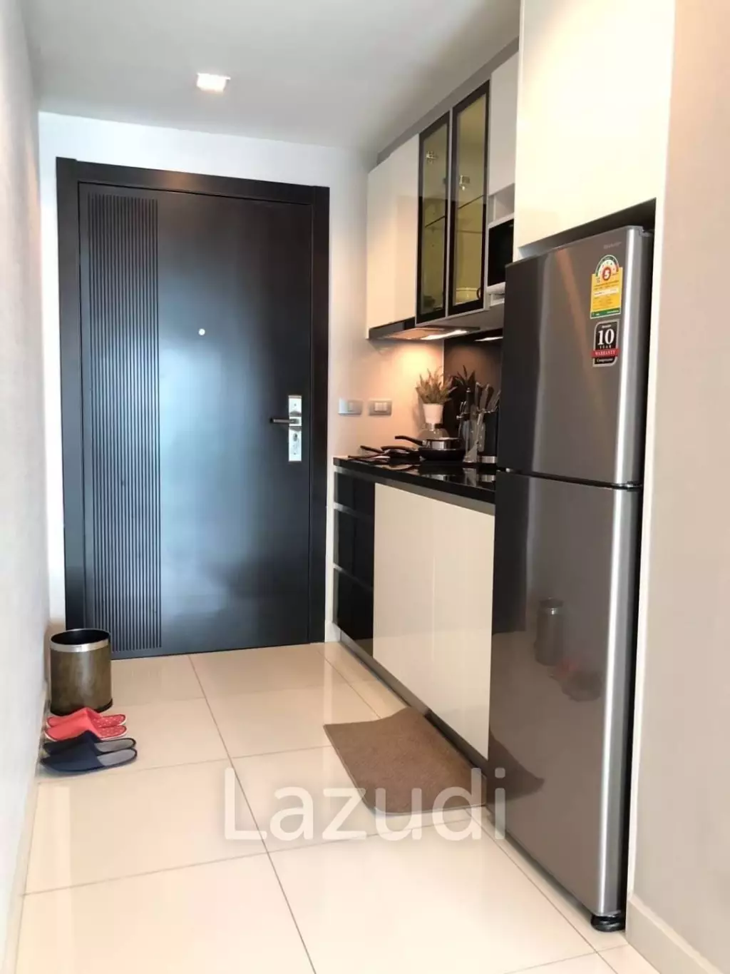 1 Bedroom 1 Bahtroom 47 Sqm.  Wongamat Tower.