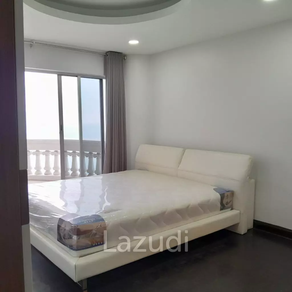 2 Bed 2 Bath 124.50 Sqm. Sky Beach Wongamat