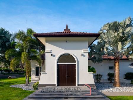 BEST DEAL!!! BelVida Estates 5 Bedroom - Super Luxurious and Exclusive Pool Villa
