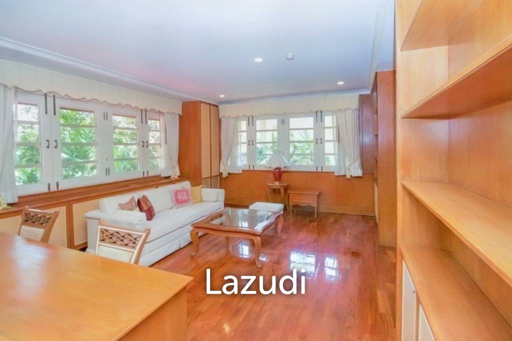3 Bed 4,500 SQ.M Lakeside Villa 1 Residence