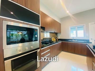3 Bed 2 Bath 477 Sqm. House At Panalee baana