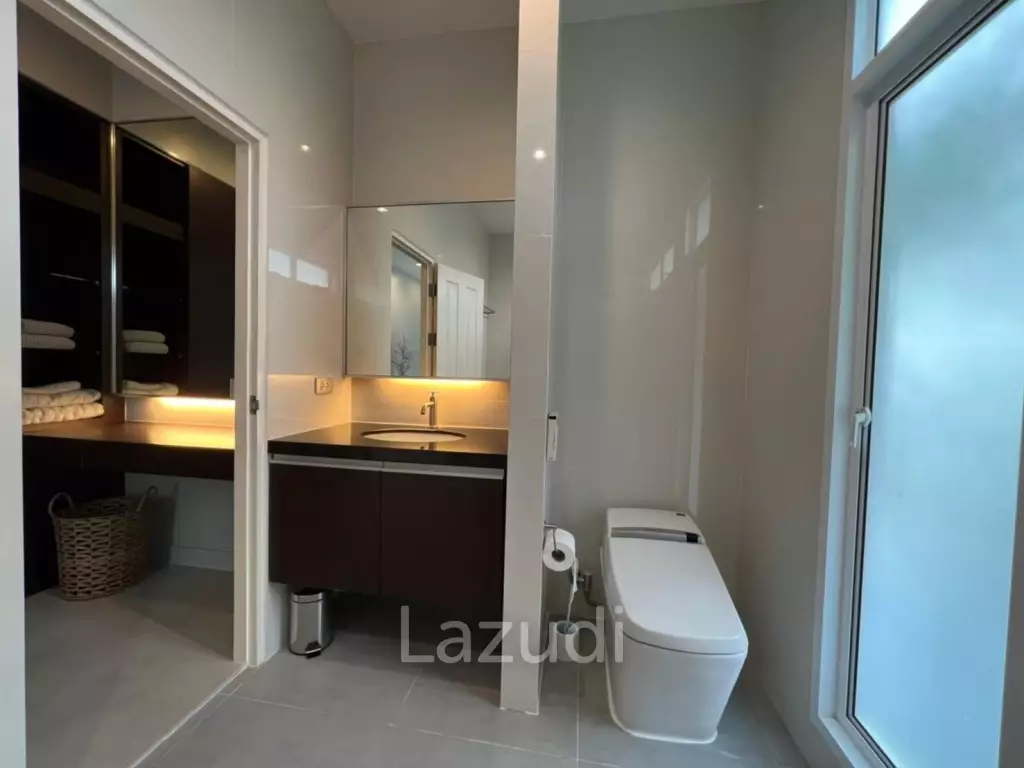 3 bedrooms 2 bathrooms 477 sqm. Panalee baana