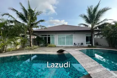 3 bedrooms 2 bathrooms 477 sqm. Panalee baana