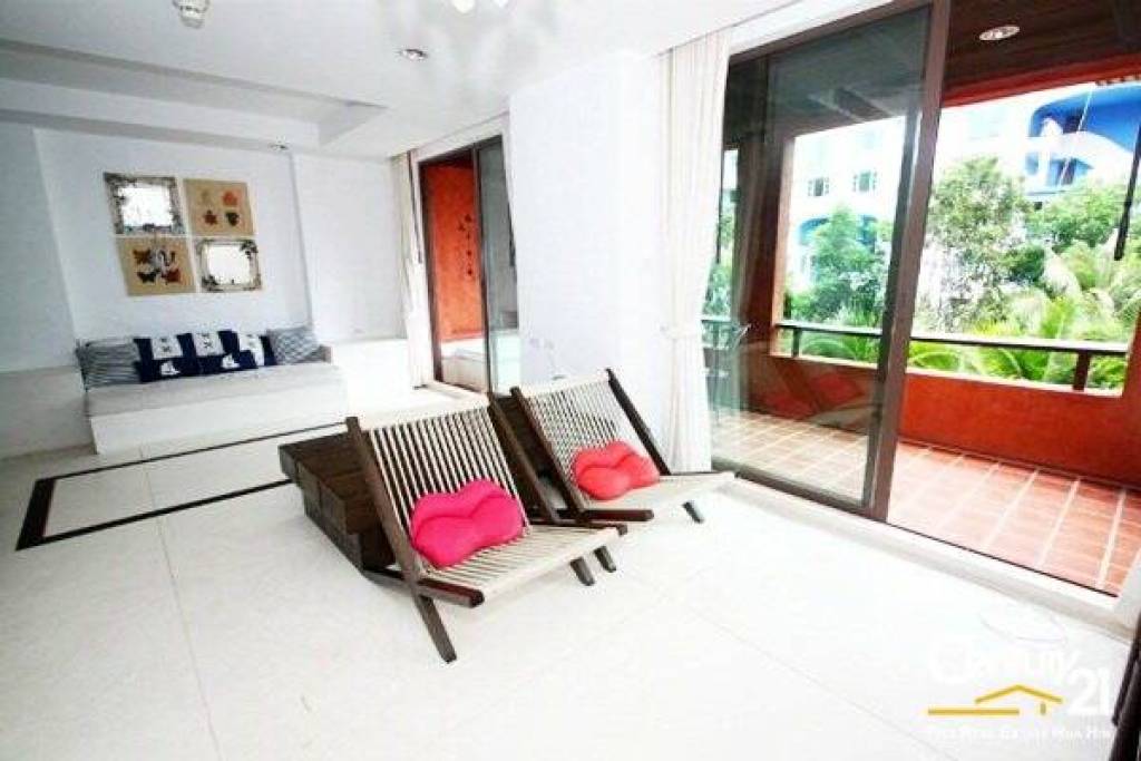 2 Bed Beachfront Condo