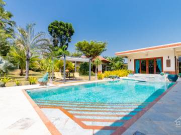 HANA VILLAGE 2 : Stunning mountain view 5 bed Pool Villa