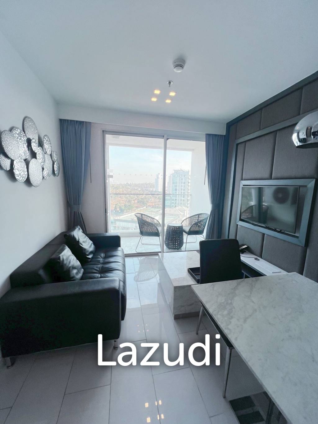 1 Bed 1 Bath 36.55 Sqm. Amari Residence Pattaya.