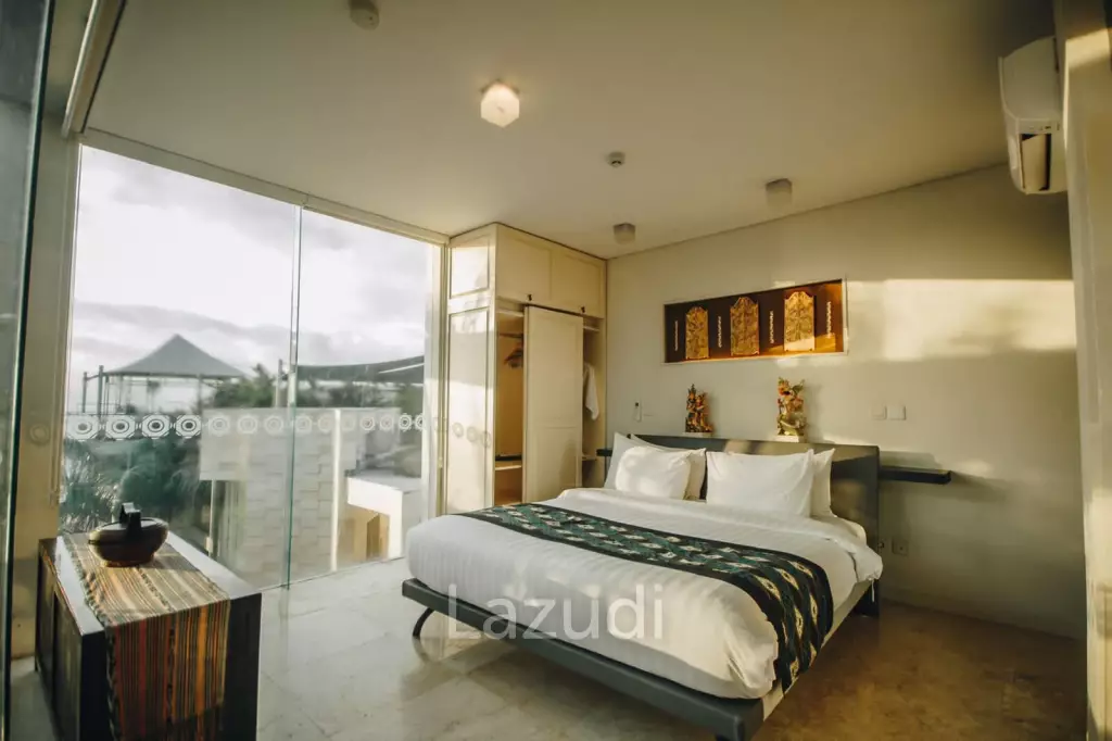 Ocean view Penthouse in Seminyak