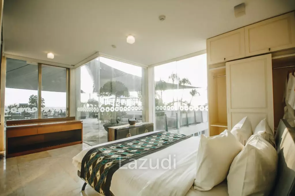 Ocean view Penthouse in Seminyak
