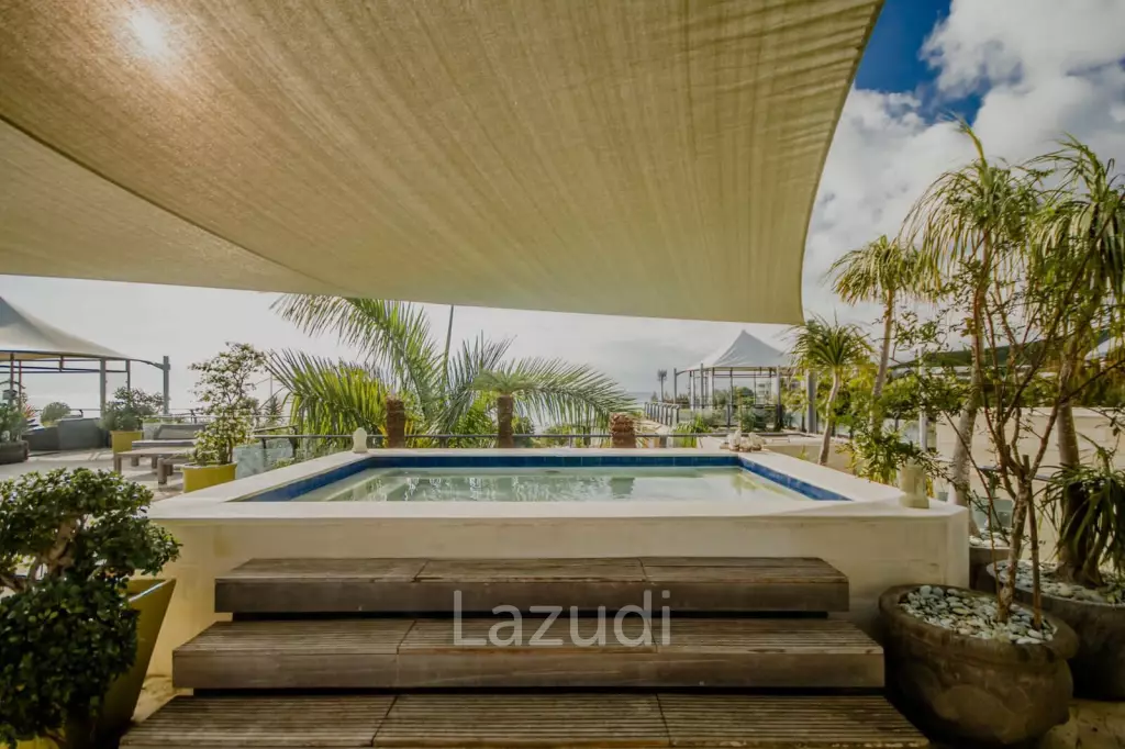 Ocean view Penthouse in Seminyak