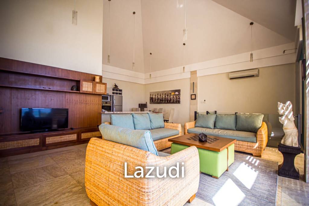 Ocean view Penthouse in Seminyak