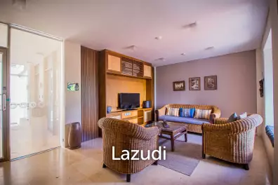 Ocean view Penthouse in Seminyak