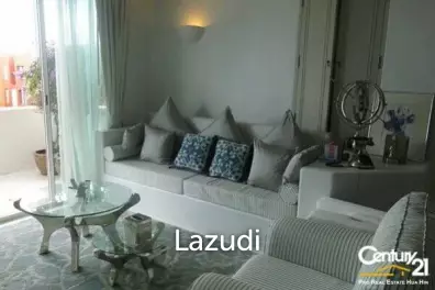 Beautiful 2 Bed Beachfront Condo