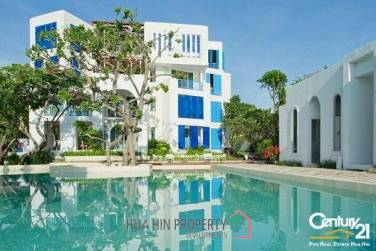 2 Bed Beachfront Condo