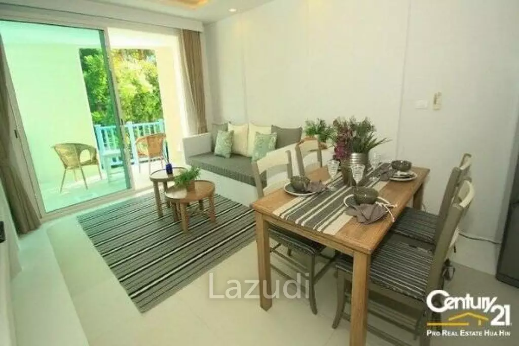 Nice 2 Bed Beachfront Condo