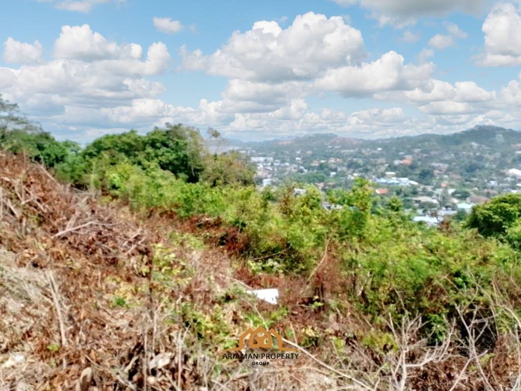 Sea view land plot at Plai Laem Soi 8