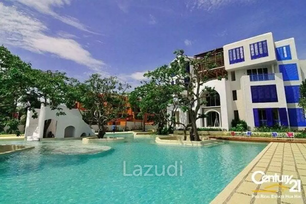 1 Bed Beachfront Condo