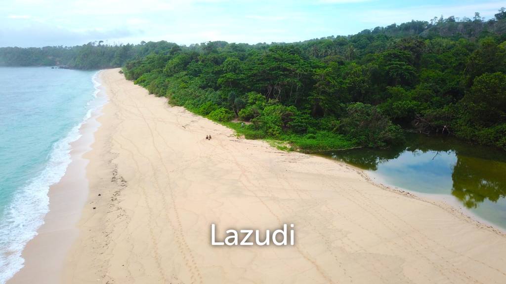 Beachfront land In Sumba