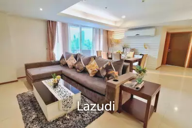 3 Bed 3 Bath 289 SQ.M Piyathip Place