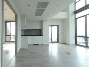 2 Bed 83.76 SQ.M. Whizdom Avenue Ratchada - Ladprao