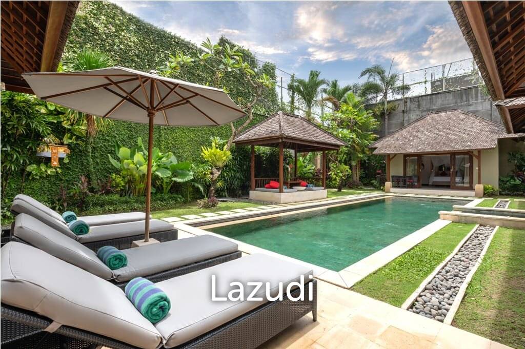 Great Freehold Villas in the heart of Seminyak