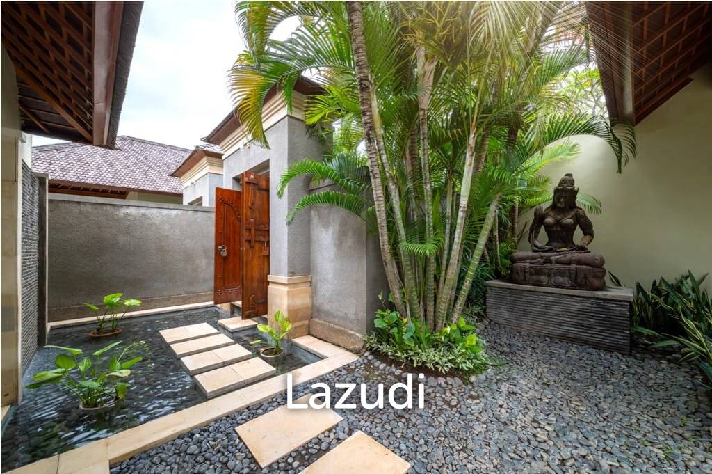 Great Freehold Villas in the heart of Seminyak