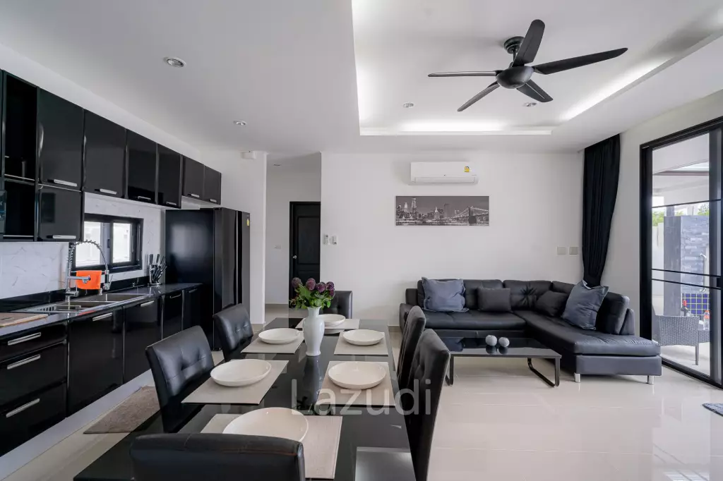 Mil Pool : New 3 Bedroom Pool Villa in Soi 102