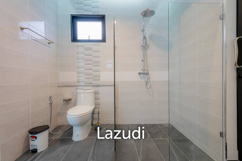 Mil Pool : New 3 Bedroom Pool Villa in Soi 102