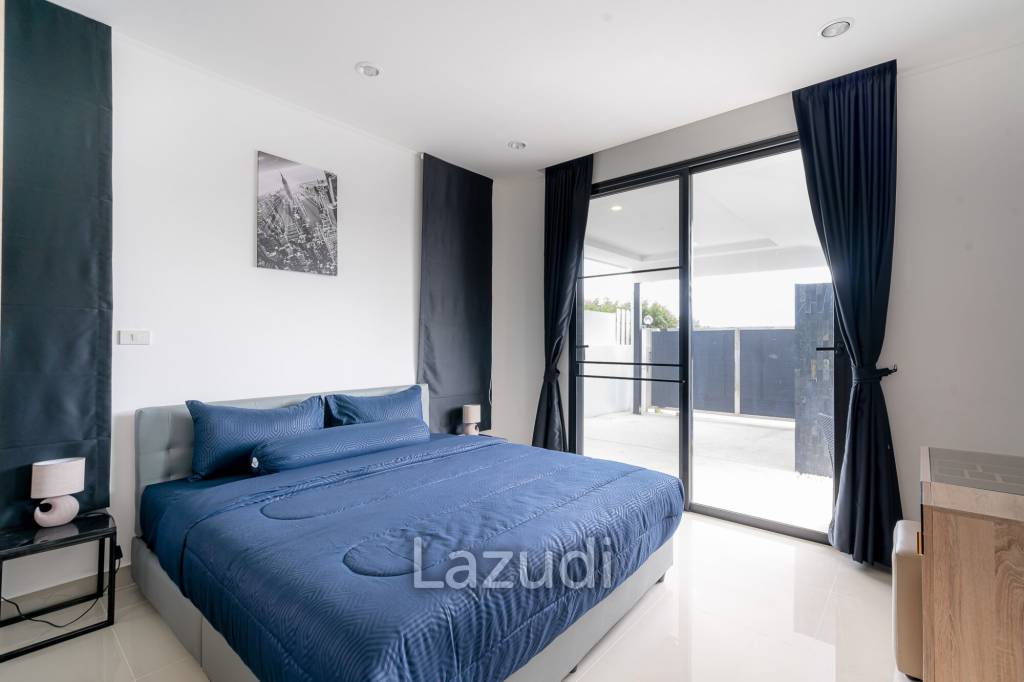 Mil Pool : New 3 Bedroom Pool Villa in Soi 102