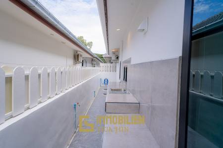 Mil Pool : New 3 Bedroom Pool Villa in Soi 102