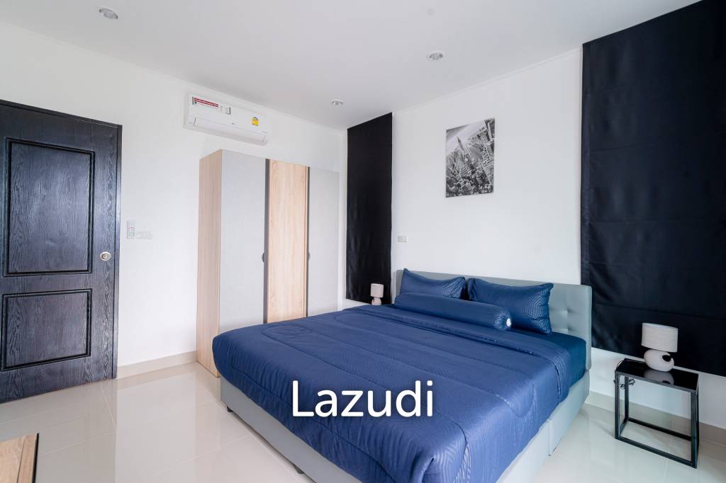 Mil Pool : New 3 Bedroom Pool Villa in Soi 102