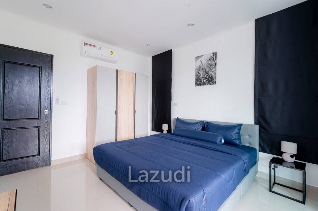 Mil Pool : New 3 Bedroom Pool Villa in Soi 102