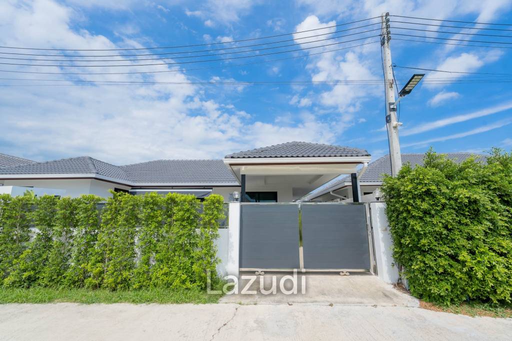 Mil Pool : New 3 Bedroom Pool Villa in Soi 102