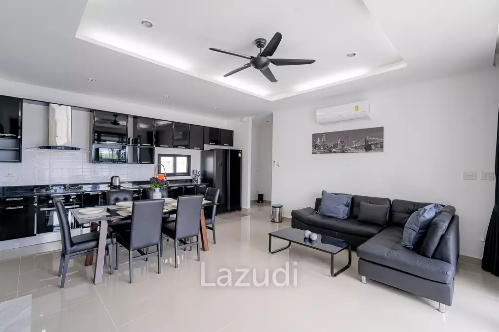 Mil Pool : New 3 Bedroom Pool Villa in Soi 102