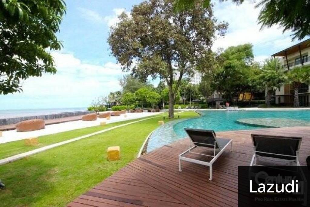 2 Bed Beachfront Condo with Pool View