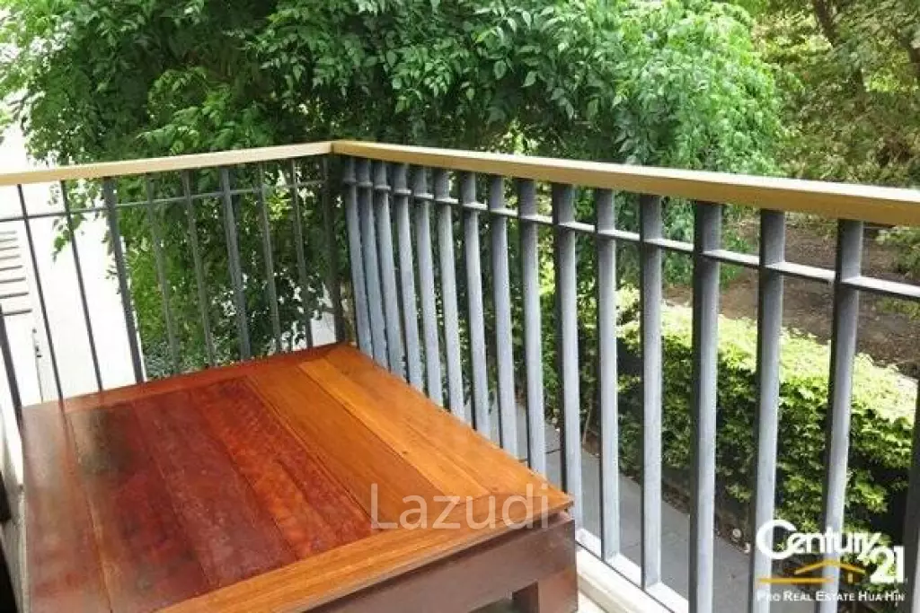 1 Bed Beachfront Condo