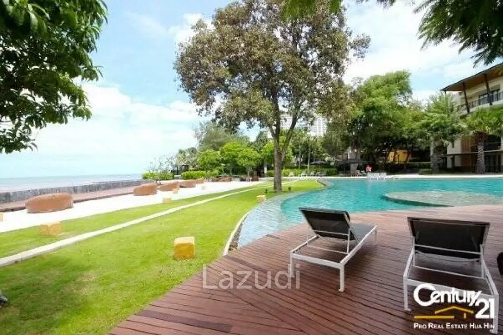 1 Bed Beachfront Condo