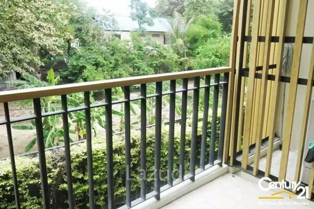 1 Bed Beachfront Condo