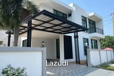 4 Bed 4 Bath 140 Sqm. House Pattaya Soi 12.