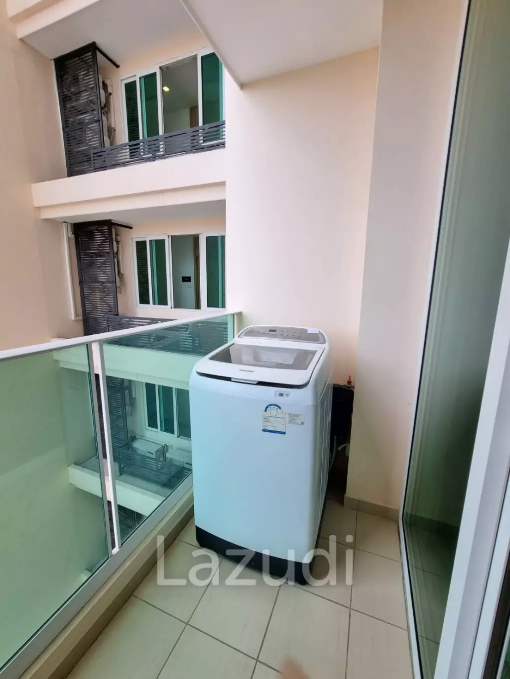 1 Bed 1 Bath 35 Sqm. City Garden Tower Pattaya.