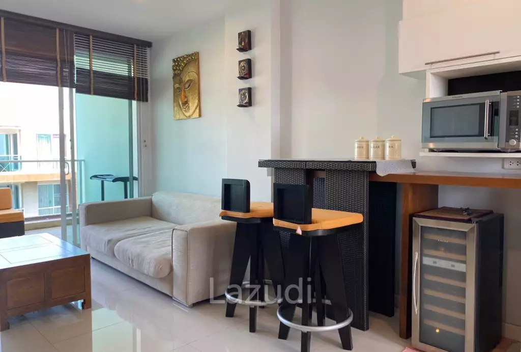 The Breeze Condo: 2 bedroom With Pool View