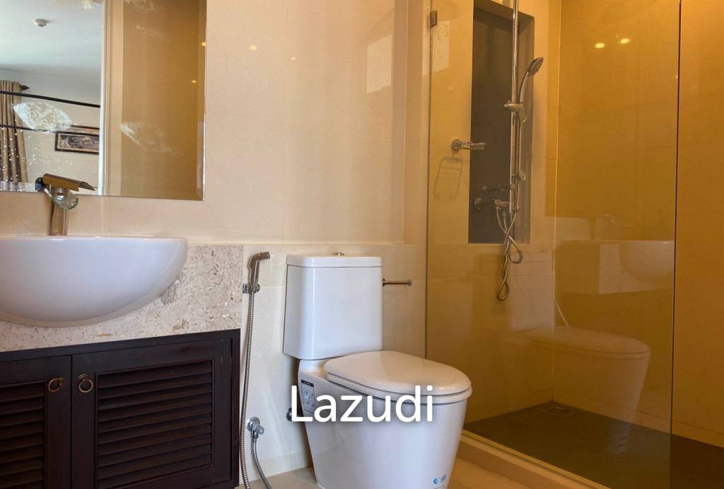 The Breeze Condo: 2 bedroom With Pool View