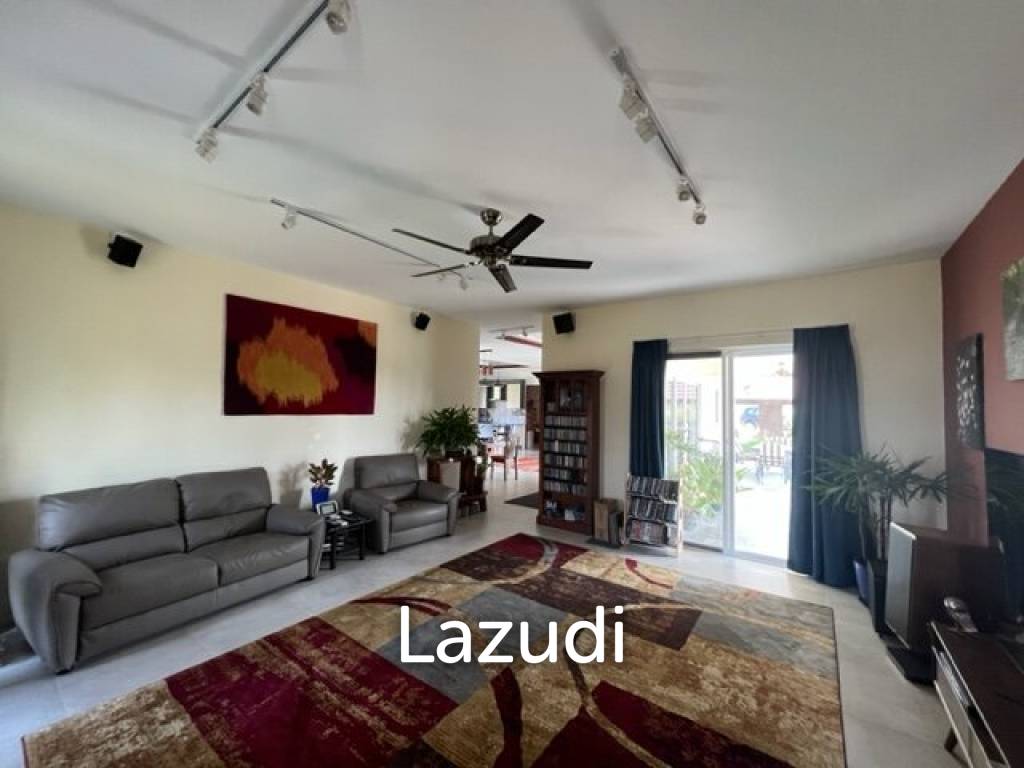 3,200 Sqm 4 Bed 4 Bath Villa For Sale