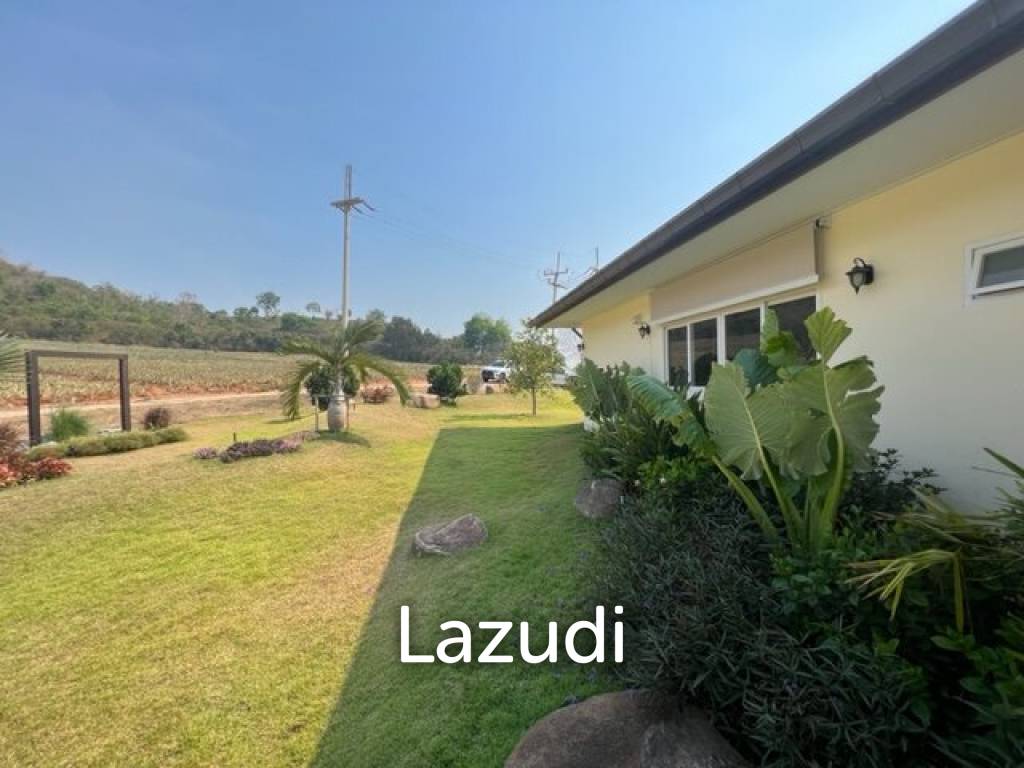 3,200 Sqm 4 Bed 4 Bath Villa For Sale