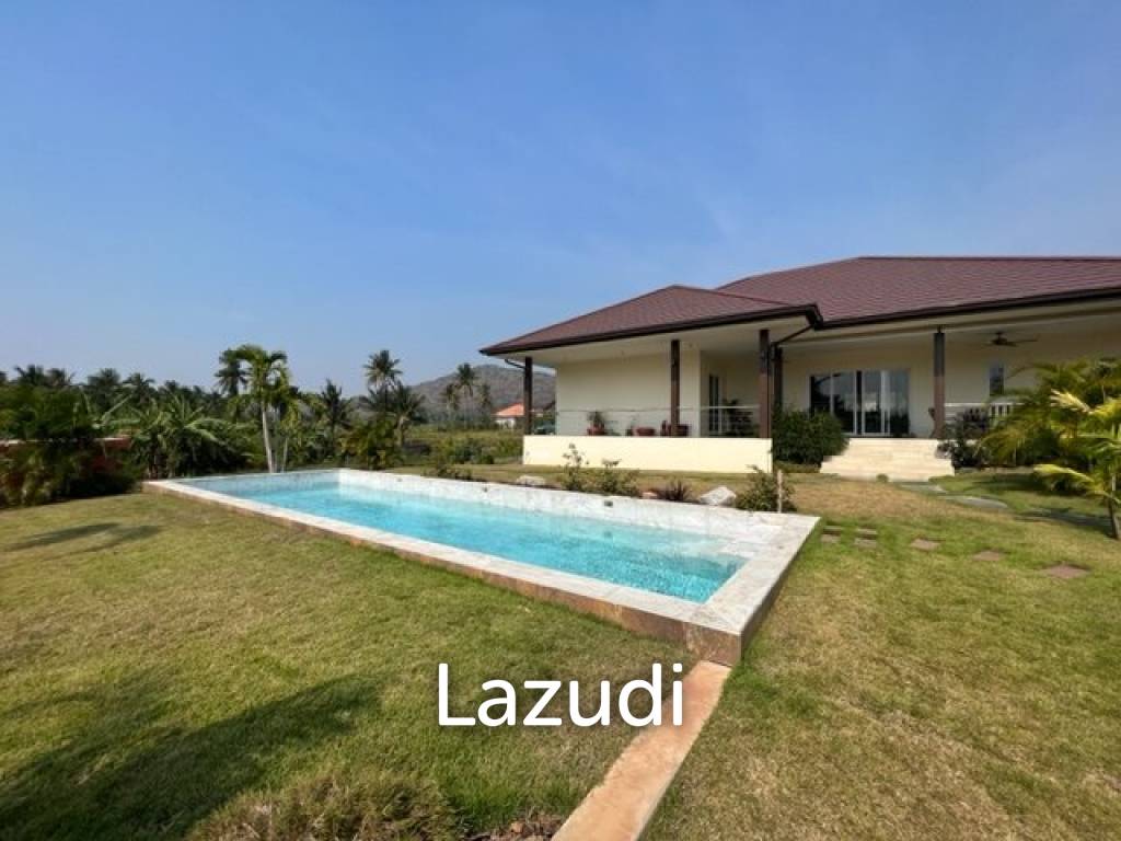 3,200 Sqm 4 Bed 4 Bath Villa For Sale