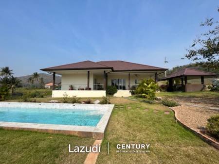 RESORT STYLE HOME : 4 bed beautiful location