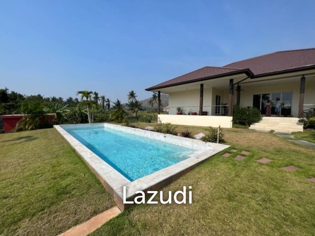 3,200 Sqm 4 Bed 4 Bath Villa For Sale