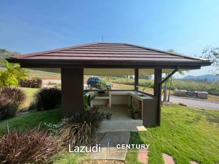 RESORT STYLE HOME : 4 bed beautiful location